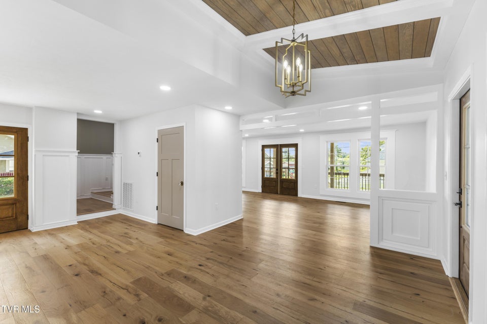 Photo #22: 400 4th North Street