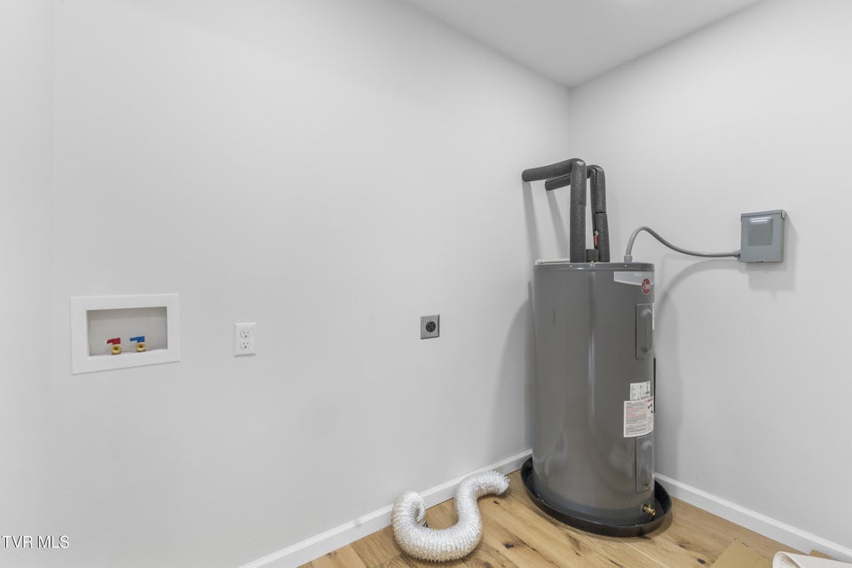 Photo #54: 400 4th North Street