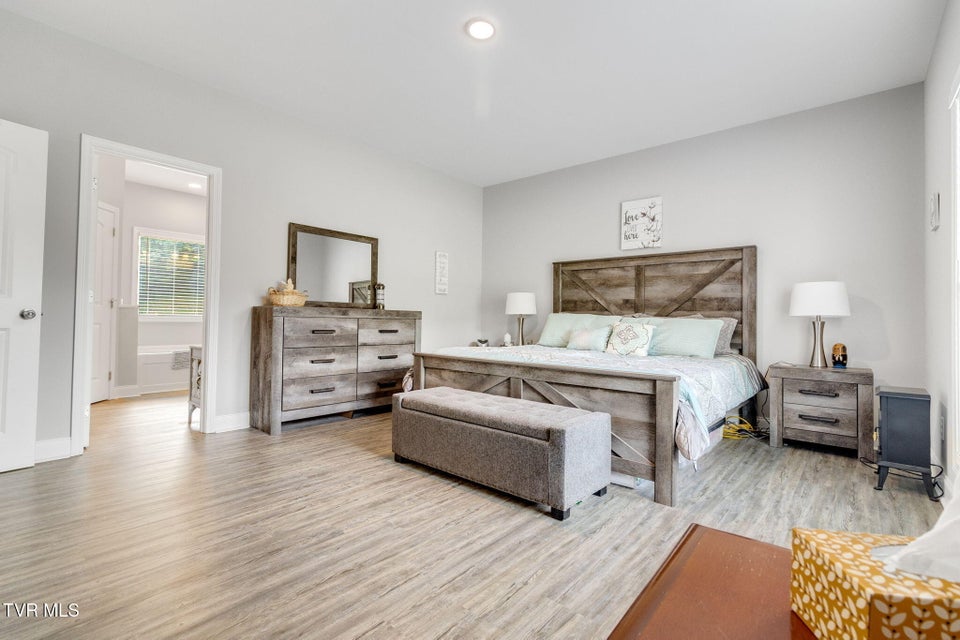 Photo #33: 1216 Upland Avenue
