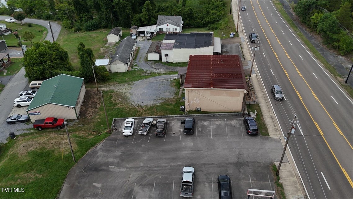 Photo #8: 1024 S Wilcox Drive