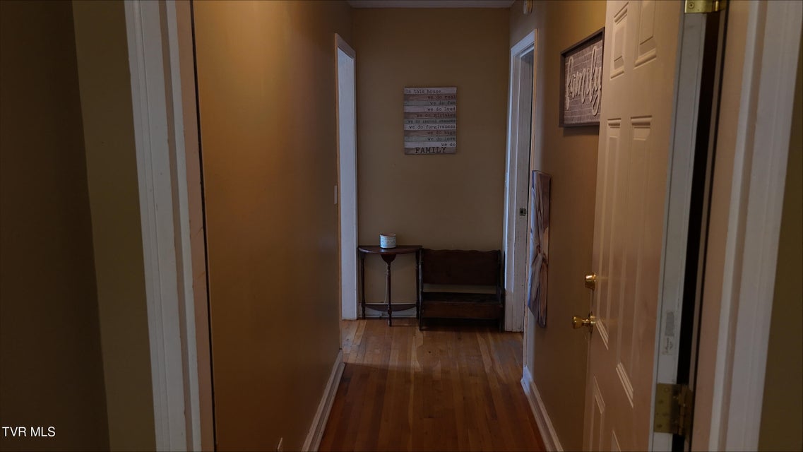 Photo #30: 1024 S Wilcox Drive