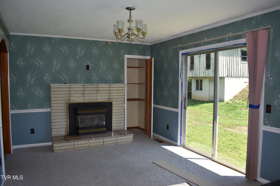Photo #4: 343 Beaver Lane