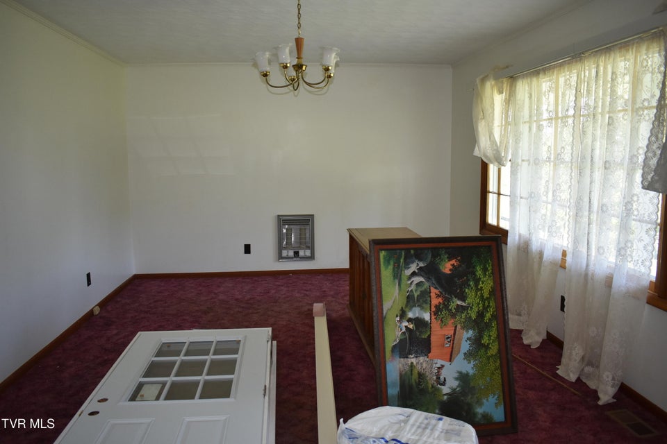 Photo #9: 343 Beaver Lane