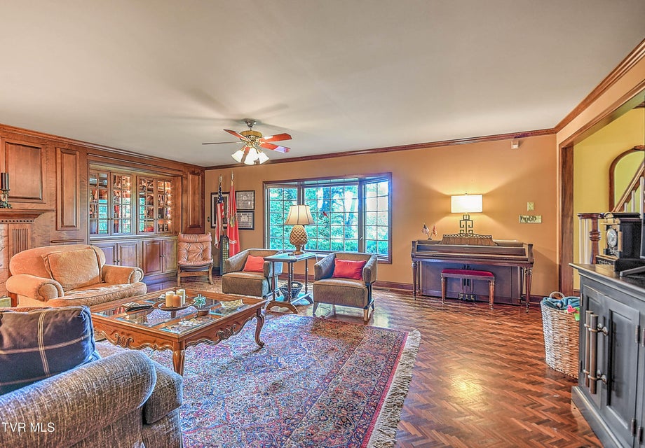 Photo #17: 733 Windmill Circle