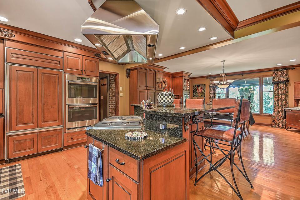 Photo #38: 733 Windmill Circle