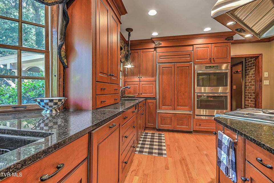 Photo #39: 733 Windmill Circle