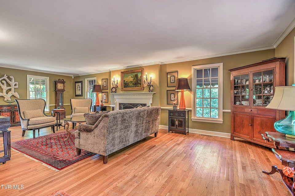 Photo #44: 733 Windmill Circle