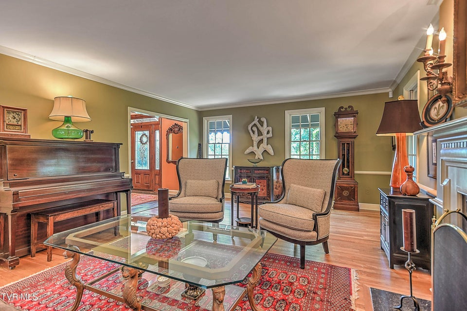 Photo #46: 733 Windmill Circle