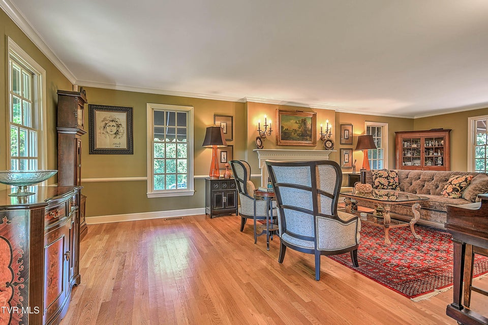 Photo #49: 733 Windmill Circle