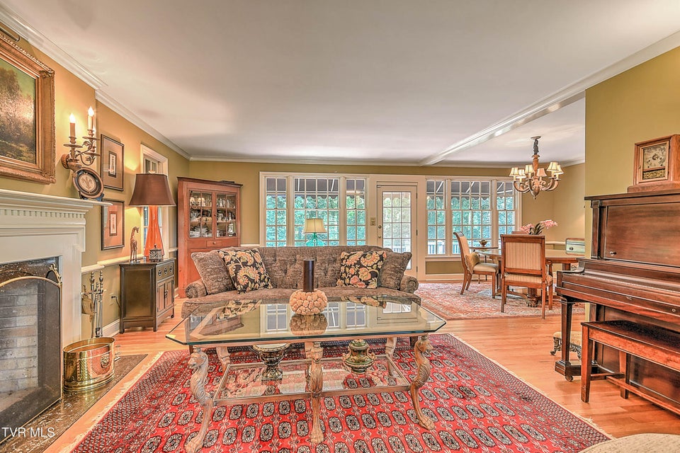 Photo #50: 733 Windmill Circle