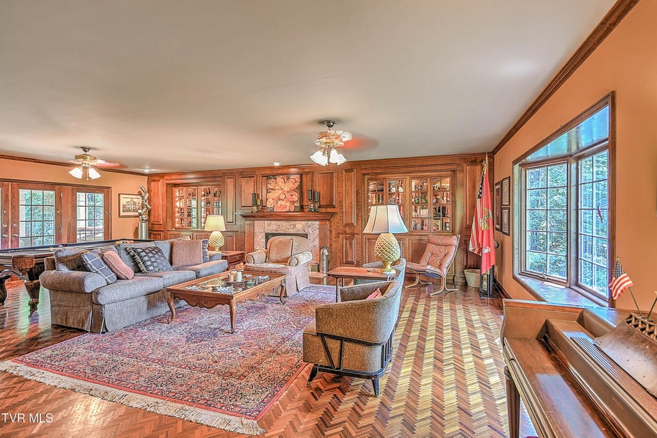 Photo #56: 733 Windmill Circle