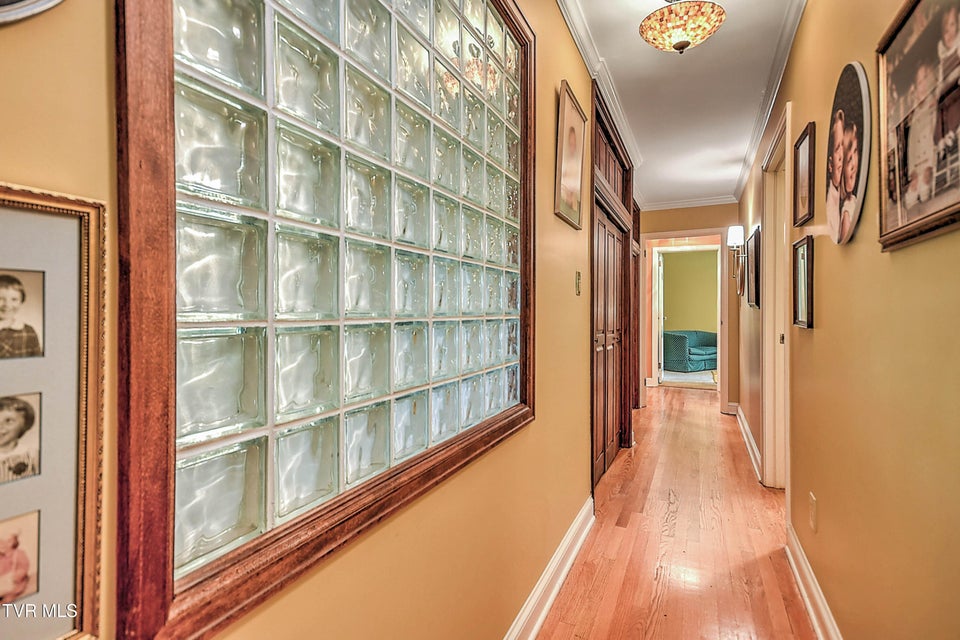 Photo #69: 733 Windmill Circle