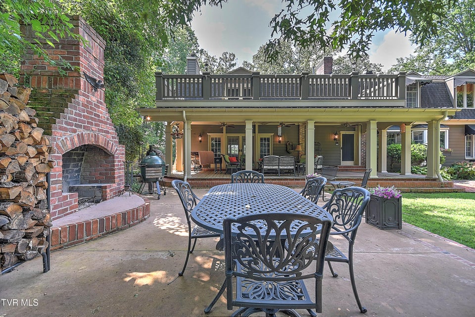 Photo #94: 733 Windmill Circle