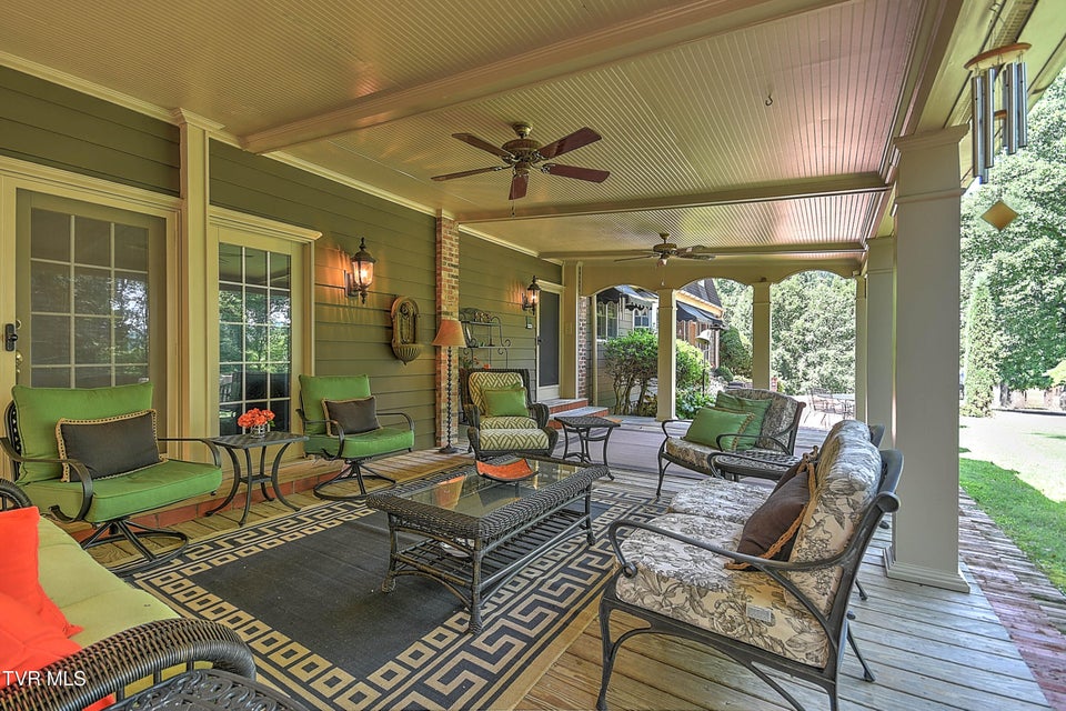 Photo #97: 733 Windmill Circle