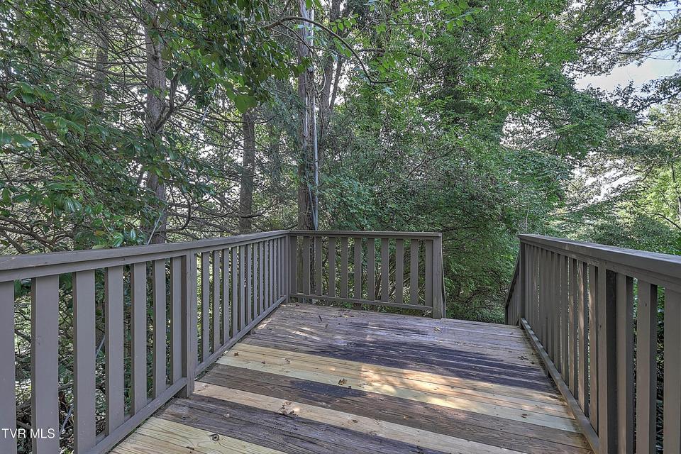 Photo #99: 733 Windmill Circle