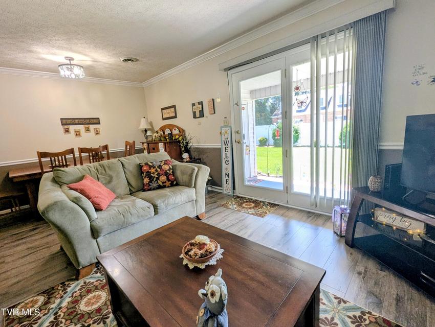 Photo #32: 521 Hickory Road