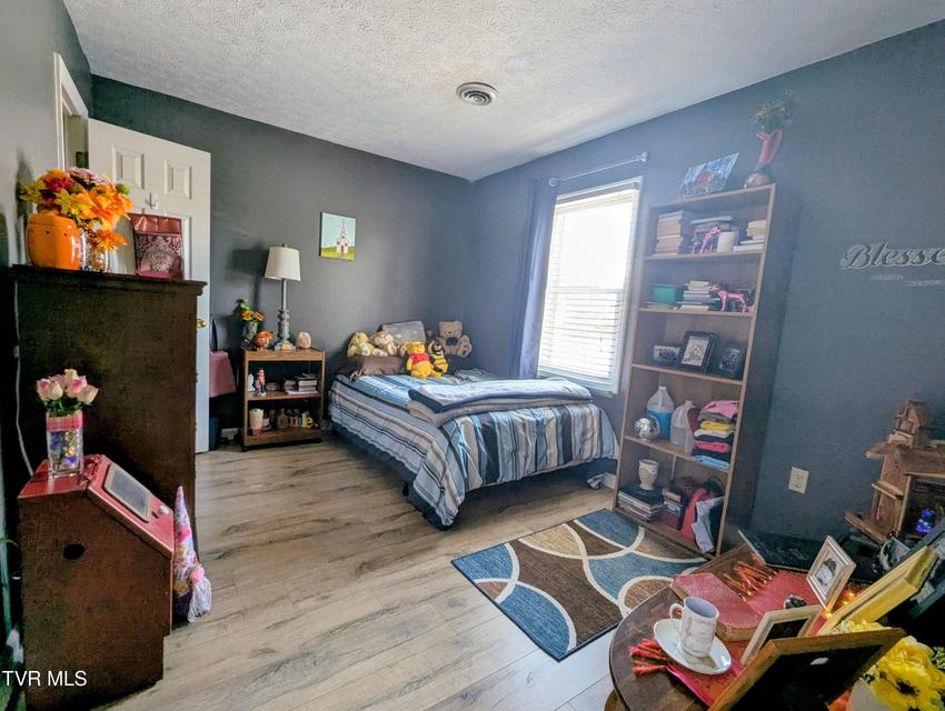 Photo #5: 521 Hickory Road