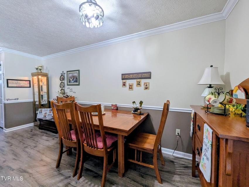 Photo #33: 521 Hickory Road