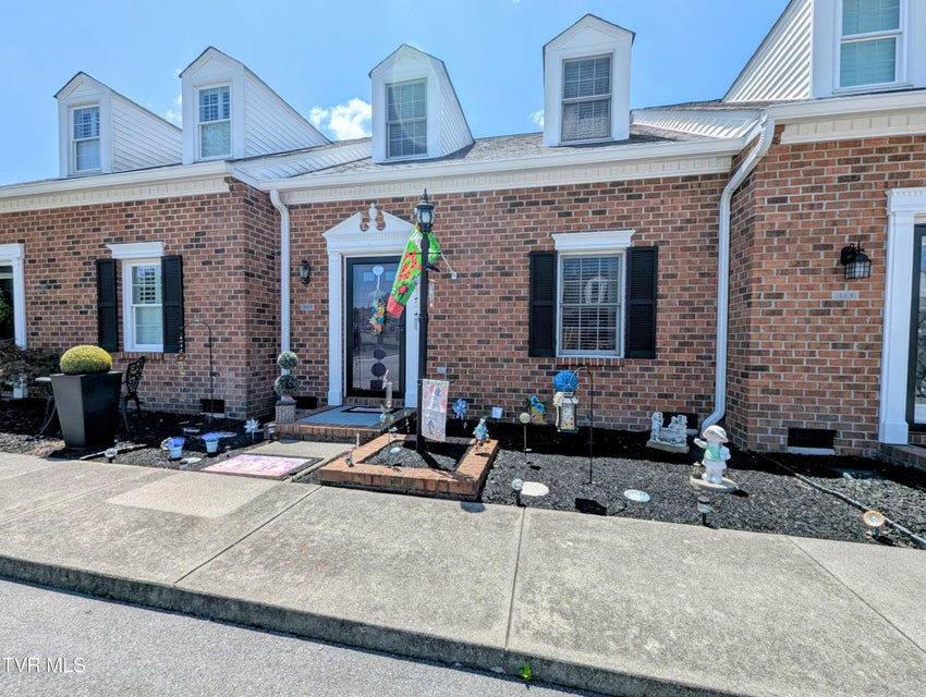 Photo #53: 521 Hickory Road