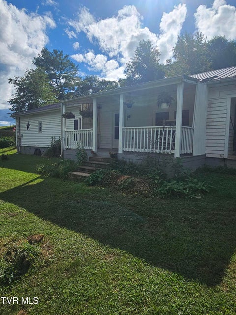Photo #2: 3871 Roundtop Circle