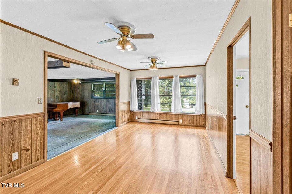 Photo #27: 1315 Lynnwood Drive