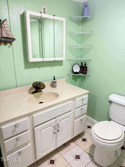 Photo #15: 244 2nd Avenue