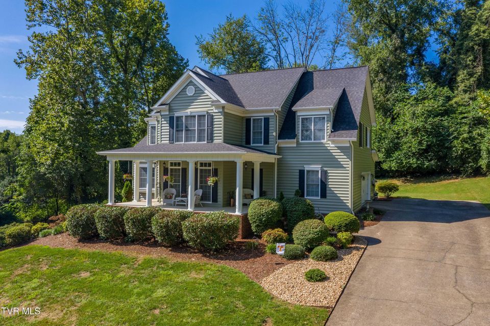 Photo #3: 305 Fieldcrest Road