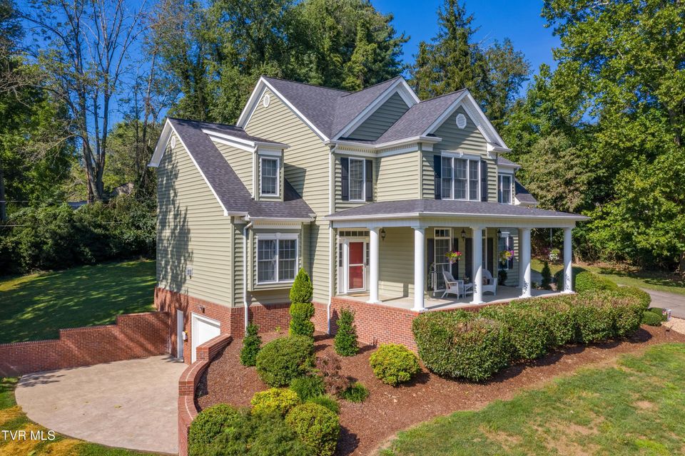 Photo #2: 305 Fieldcrest Road