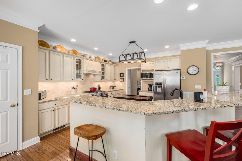 Photo #21: 305 Fieldcrest Road