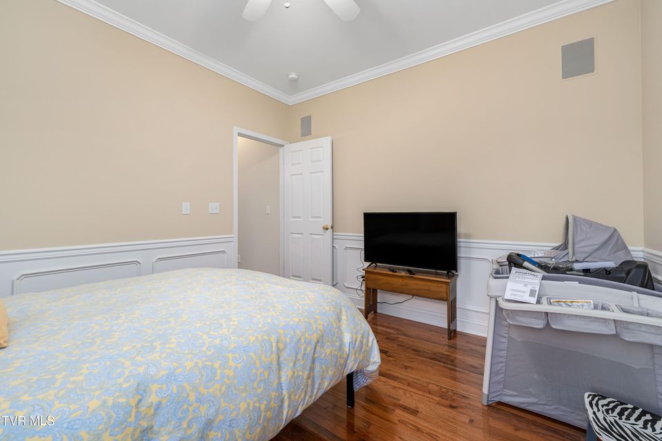 Photo #30: 305 Fieldcrest Road