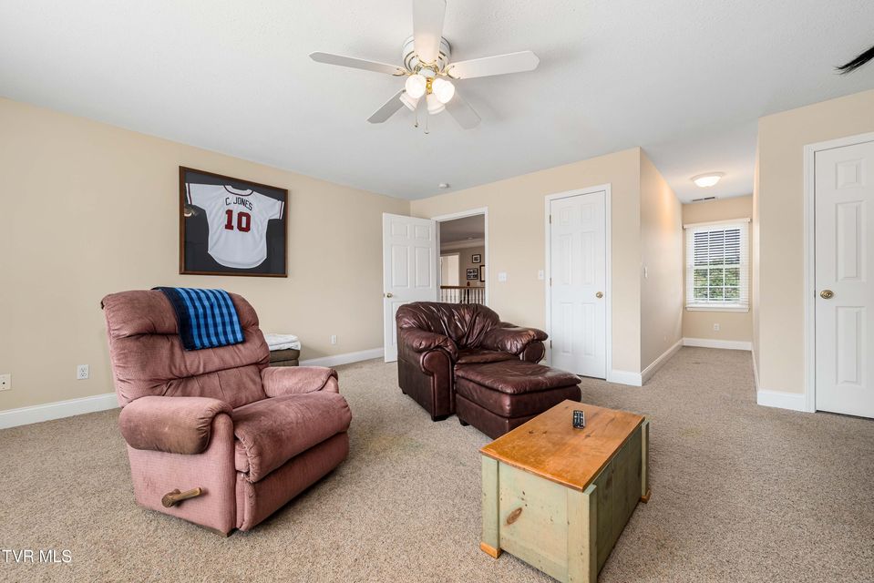Photo #34: 305 Fieldcrest Road