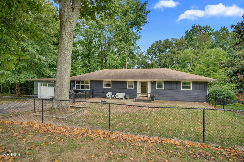 Photo #2: 4016 Skyland Drive