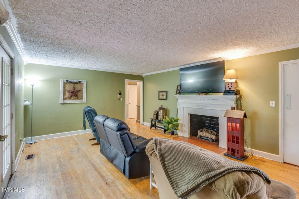 Photo #8: 4016 Skyland Drive