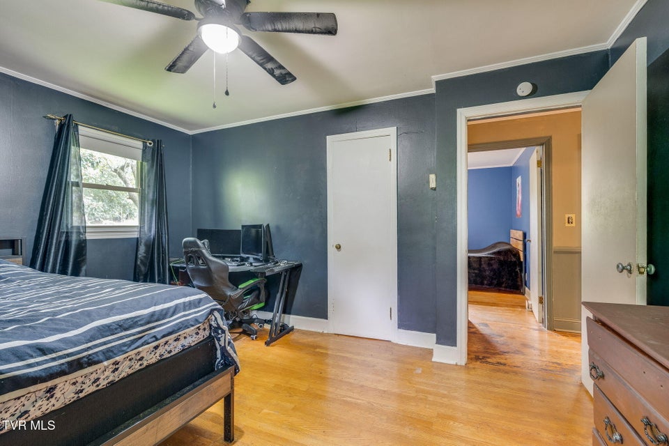 Photo #18: 4016 Skyland Drive