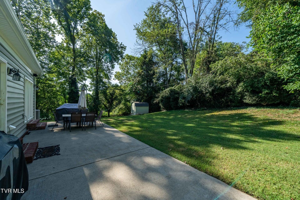 Photo #53: 305 Fieldcrest Road