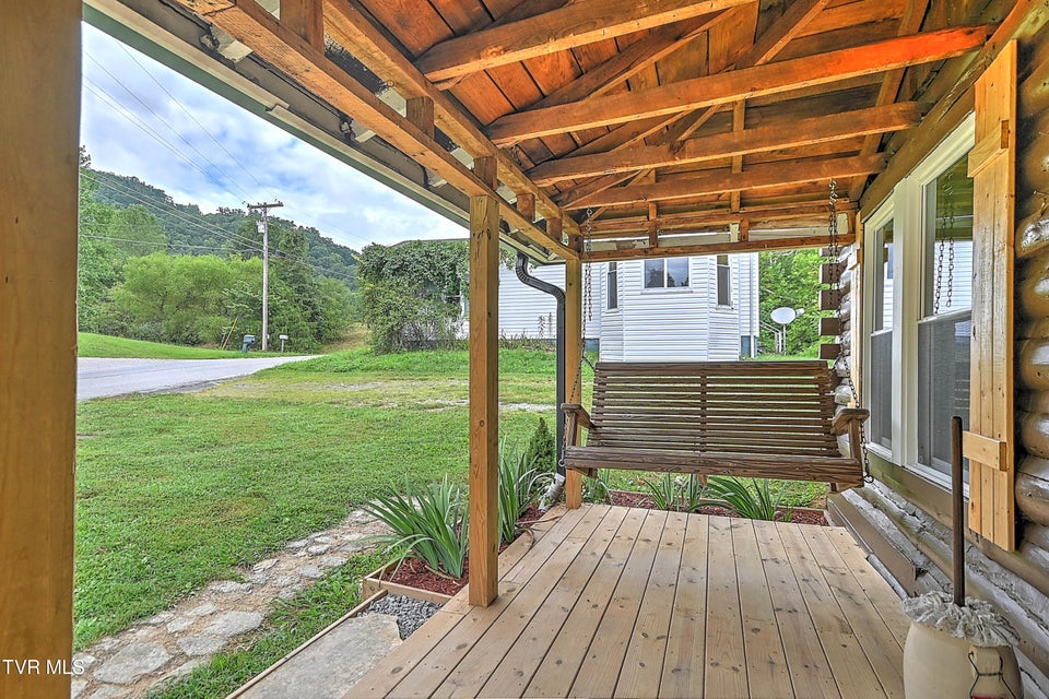 Photo #4: 781 Oak Glen Circle