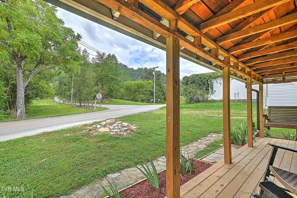Photo #7: 781 Oak Glen Circle