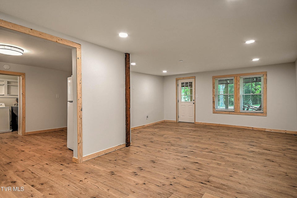 Photo #29: 781 Oak Glen Circle