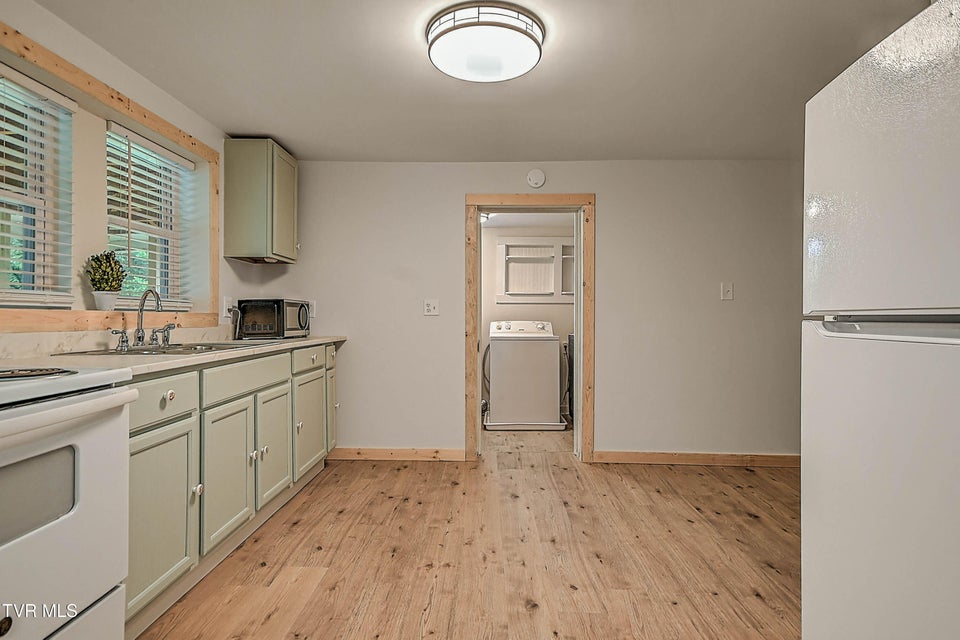 Photo #12: 781 Oak Glen Circle