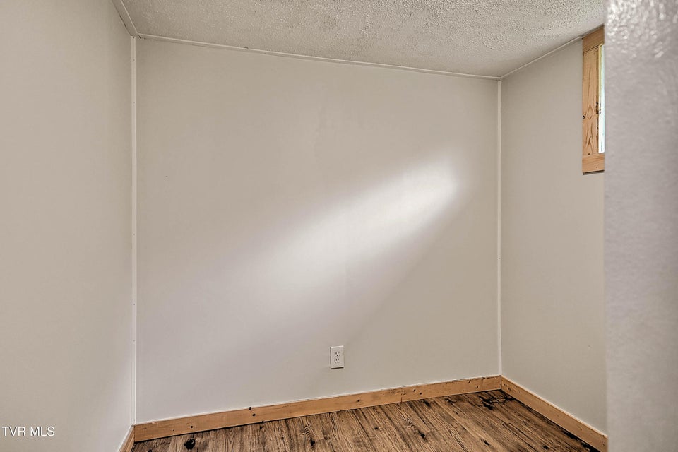 Photo #34: 781 Oak Glen Circle