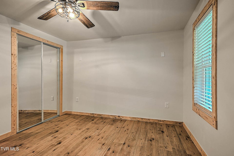 Photo #40: 781 Oak Glen Circle