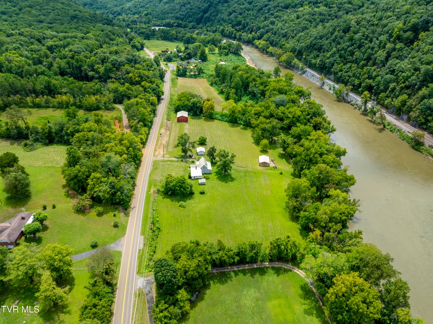 Photo #37: 1875 Highway 25-70 