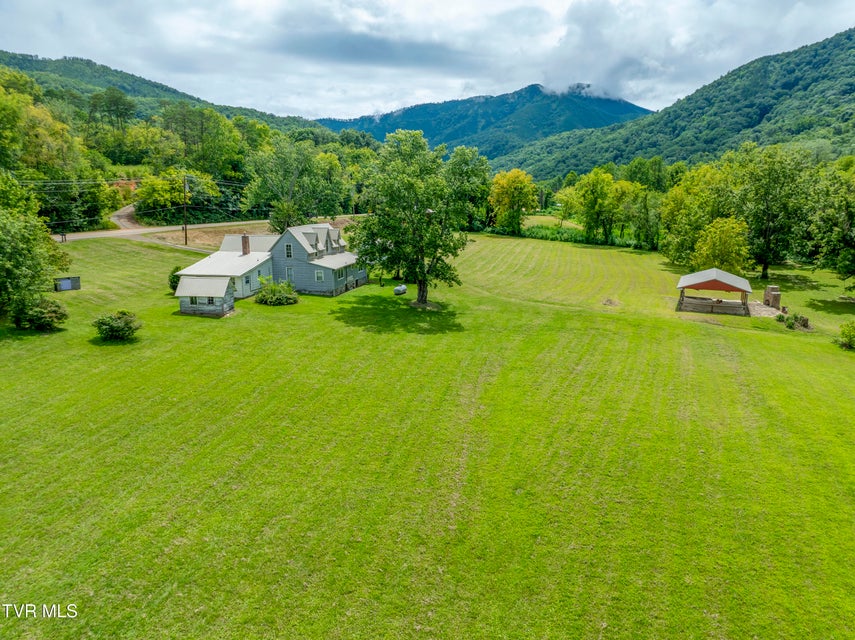 Photo #3: 1875 Highway 25-70 