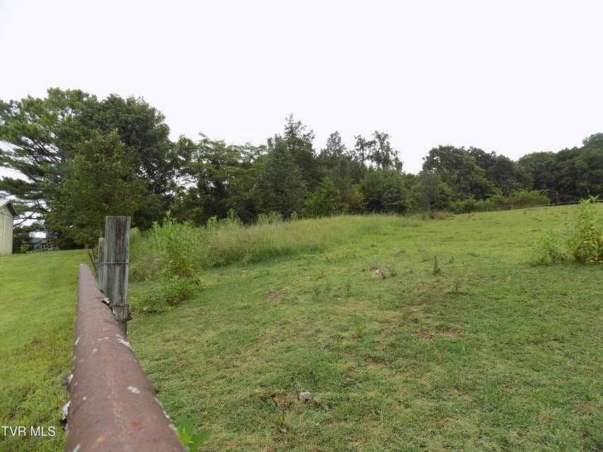 Photo #25: 343 Beaver Lane