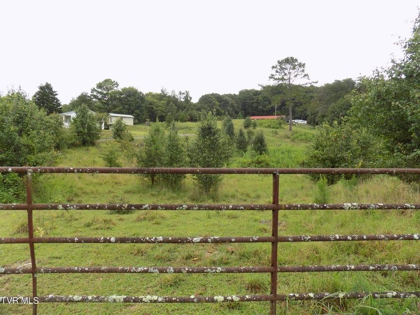 Photo #27: 343 Beaver Lane