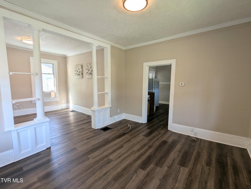 Photo #6: 900 Grover Street