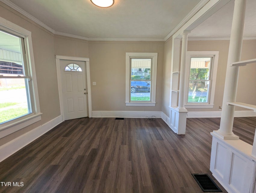 Photo #14: 900 Grover Street