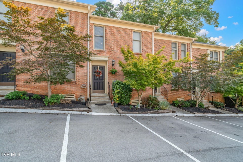 Photo #22: 4007 Heather Court