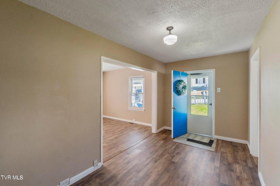 Photo #6: 312 Highland Avenue