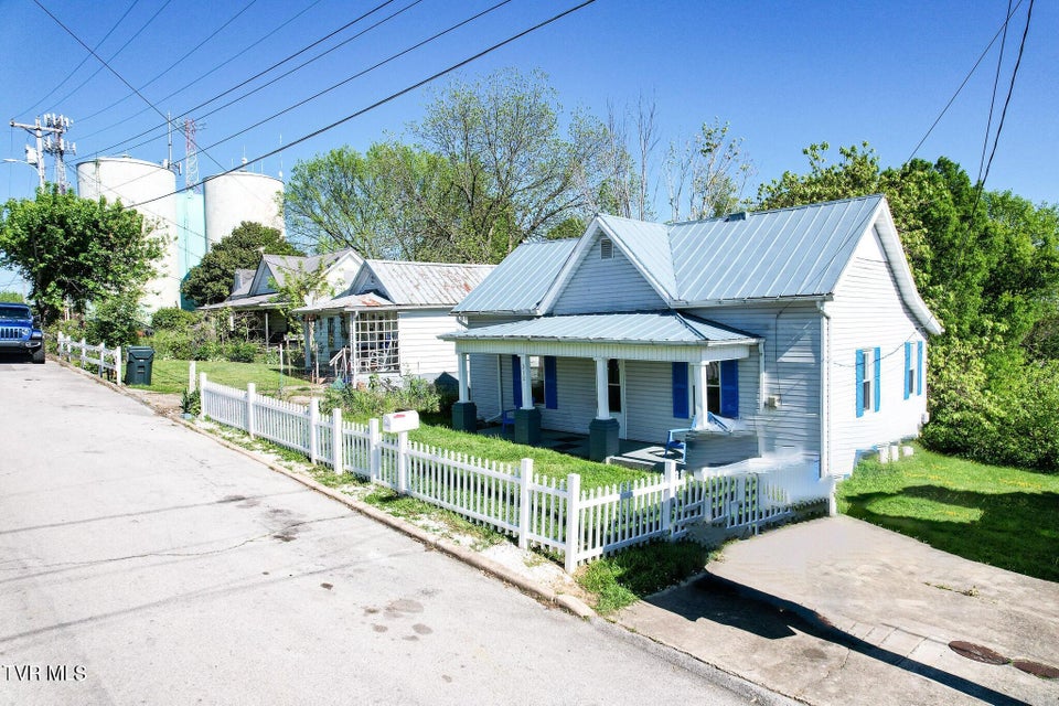 Photo #23: 312 Highland Avenue